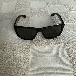 Ray-Ban RB4165 Justin Sunglasses – Black